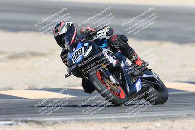 media/Dec-07-2025-CVMA (Sun) [[3e7d2de5dc]]/Race 7-Formula Lightweight Twins Shootout/